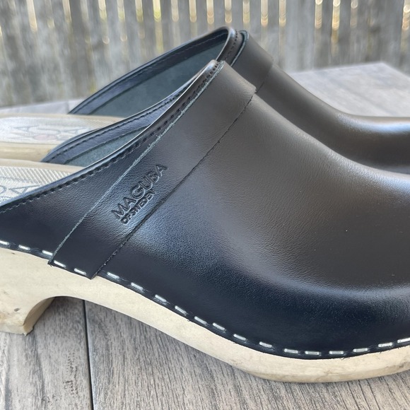 Maguba Sweden Clogs Women 9.5 EU 40 Black Leather Wooden Heel Platform Slip On - Picture 15 of 15
